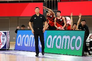 李楠重掌教鞭，成为北京男篮主教练，率队力争CBA冠军