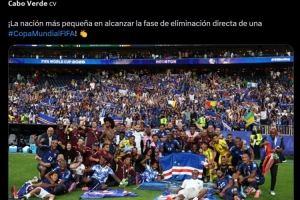FIFA官方公布佛得角国家队全家福：最小国家挺进世界杯淘汰赛