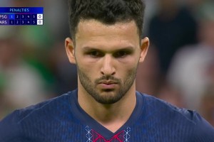 点球大战巴黎4-3阿森纳全过程！埃泽，加布失点！拉亚扑点难救主