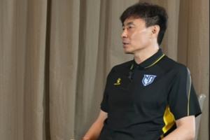 李玮锋回忆：2002年踢完巴西赛事后，退役念头浮现，至今记忆犹新