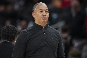 瓦格勒称泰伦·卢是位充满智慧且真诚的教练，对我赞赏有加