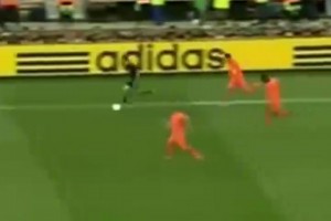 电光火石之间！西班牙球员此前回忆世界杯决赛的进球！