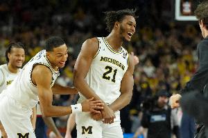 小莫雷兹·约翰逊：NBA中展现持球突破无需大学时期就做