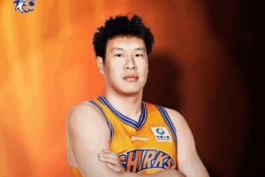 上海男篮官方微博祝闫鹏飞33岁生日愉快！