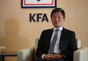 官方宣布：郑梦奎执掌韩国足球13年后，世界杯结束后将辞去足协主席职务