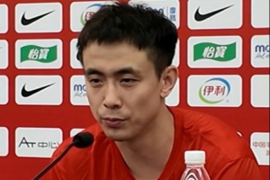 赵继伟：今日表现不足 对方多次获得切入与空位 要通过录像查找问题