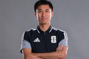 朱艺：马宁可能成为英格兰对加纳比赛的第四官员，周飞将担任替补助理裁判