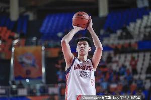媒体人：勿怪我挑剔找乐，揭示赛事问题才是关键
