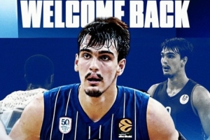 土耳其俱乐部安纳托利亚艾菲斯正式宣布签约萨里奇，告别NBA