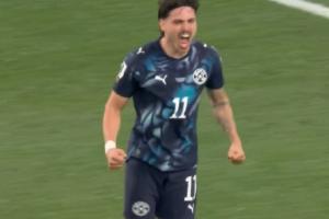 世界杯替补登场进球，毛里西奥成近20年来巴拉圭球员首例
