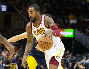 JR：退役后我意识到自己花费过多，为何我买了7辆车？