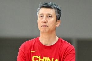 郭士强在发挥球员个性和特点方面能力不足，进攻端缺少创新性