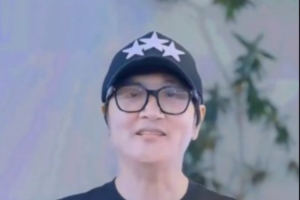 孙楠国民歌手将出席楚超活动，与观众共同演绎红旗飘飘等经典曲目