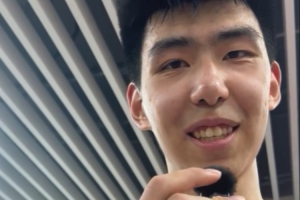 徐昕戏称与王俊杰配内线:给我多传球吧
