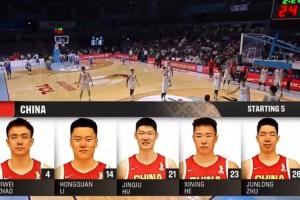 王俊杰替补登场！男篮首发阵容：赵继伟、贺希宁、朱俊龙、胡金秋、李弘权