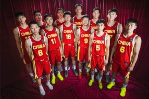 媒体人：国青下半场全面压制对手，攻防两端表现卓越，92分刷新世青赛单场最高记录