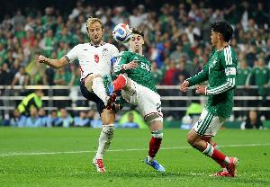 墨西哥对英格兰2-3，VAR介入下凯恩送点，希门尼斯点球破门