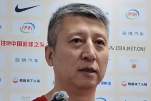 郭士强表示：杨瀚森与球队配合良好，赵继伟身体状况优秀