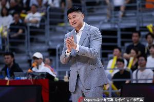 苏群透露：下赛季杜锋将不再执教广东男篮，球队或聘请外籍教练
