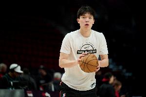 杨瀚森随行翻译，NBA挑战之路勤奋刻苦，试训期间清晨6点起床，每周训练6次