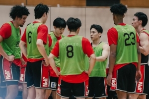 下月与中国男篮交手是否进行?日本篮协公布日本男篮训练照片,河村勇辉在列