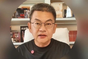 苏群谈雄鹿与字母哥关系：雄鹿对字母哥有恩却无歉意，字母哥亦全力以赴回馈雄鹿