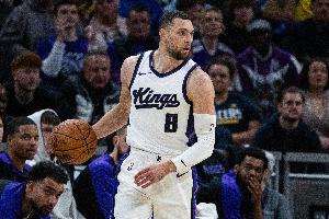 Amick：拉文将行使下赛季4900万美元的球员选项