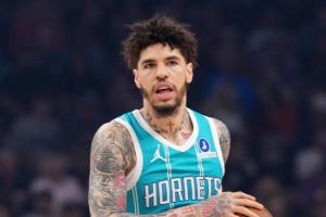 弗莱：三球加盟狼队将更加成熟 NBA正式进入三巨头抱团新阶段