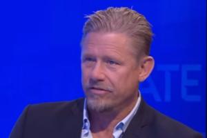舒梅切尔表示：梅西的首个进球应被判无效，麦卡利斯特进攻时犯规