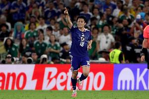 下一站或为五大联赛？27岁上田绮世今日表现卓越，2射1传成焦点，旅欧4年荣获荷甲金靴