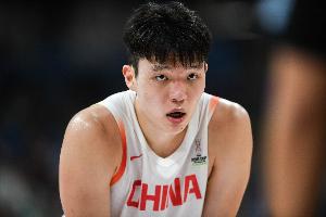 杨瀚森表示：代表国家队出战是每位运动员的梦想，我将迅速调整状态
