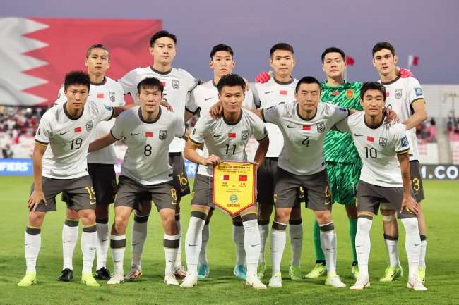 乌拉圭vs俄罗斯集锦